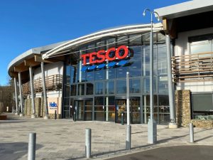 Tesco to look at offering broadband in the UK: report