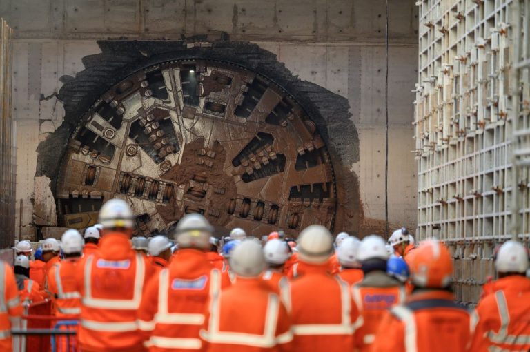 HS2 line delayed once again due to ‘litany of failure’