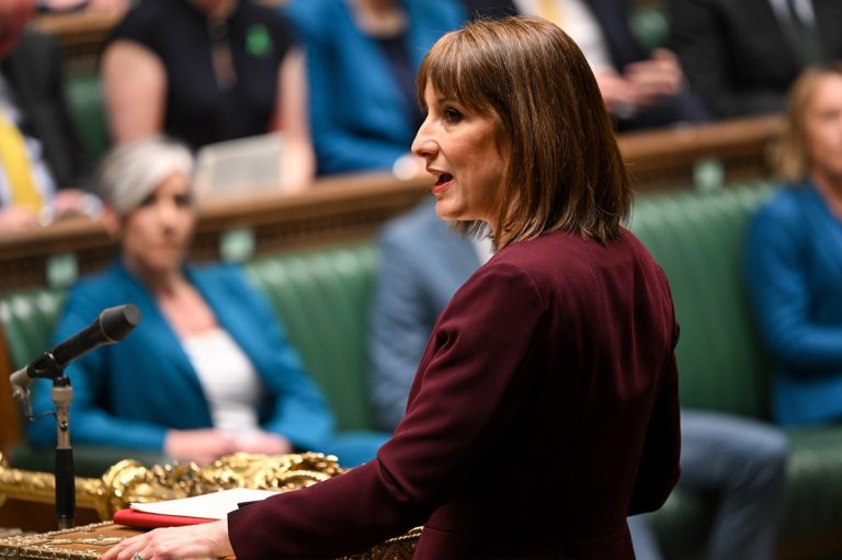 Pessimistic Britons brace for tax rises ahead of Reeves’s budget