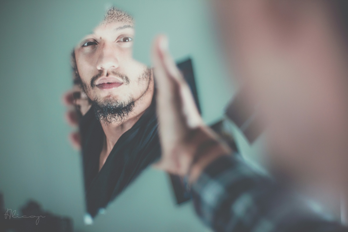 Sharp rise in young British men still living with their parents
