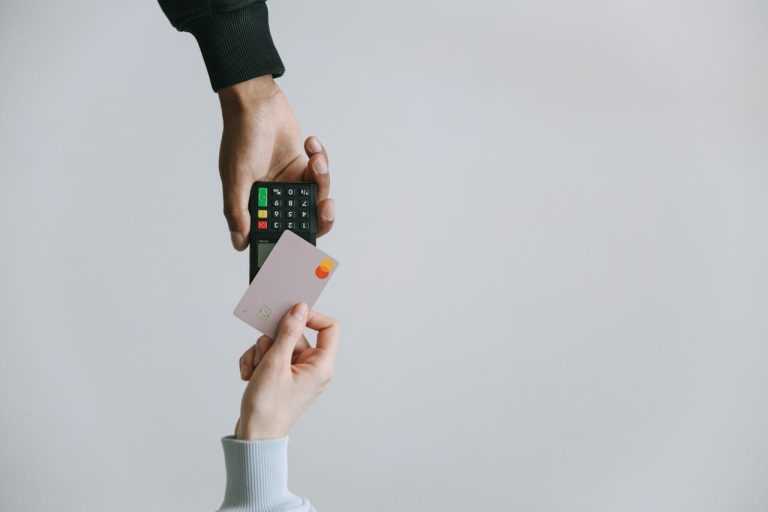 No more £100 limit on contactless card payments in the UK