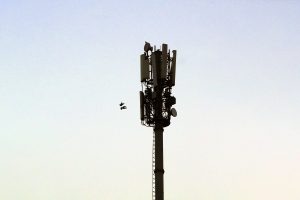 1 dead mast in rural Britain will soon trigger an alert