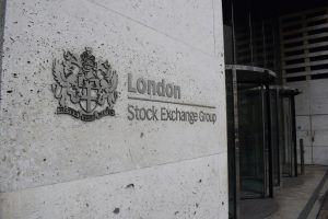 FTSE 100 hits 10,000 mark for first time as UK sees New Year’s rally