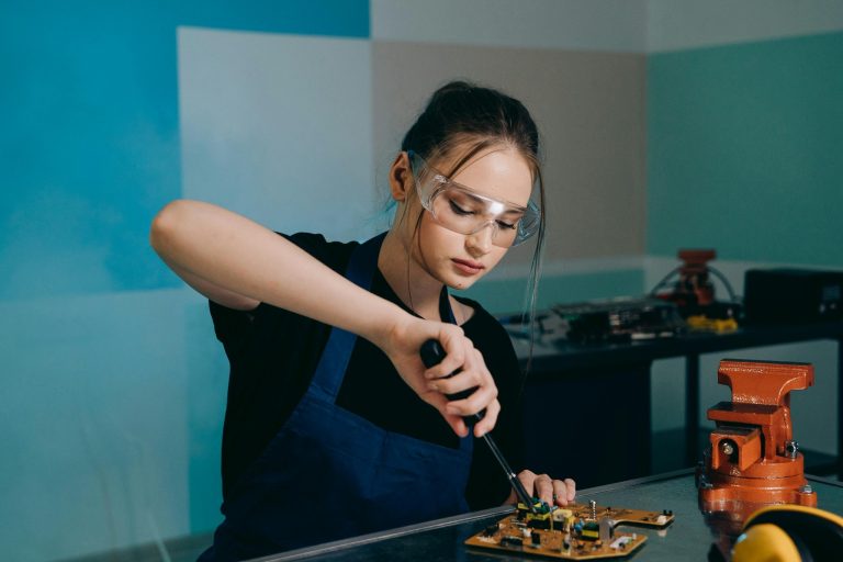 Tech giant offers 18-year-old Brits £60,000 internships to skip university