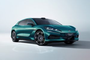 The Chinese electric car with 5-minute charging coming to the UK this year