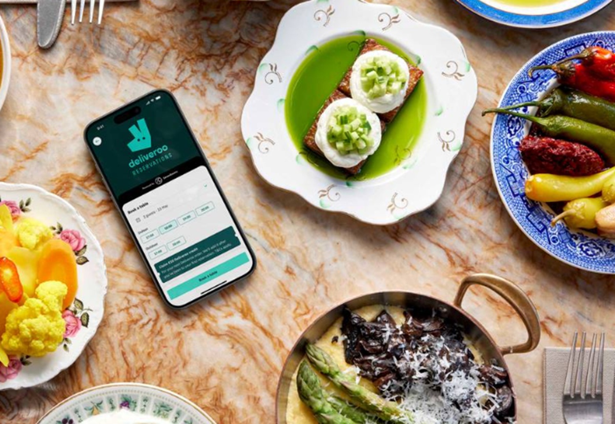 You can now make reservations for restaurants in London using Deliveroo
